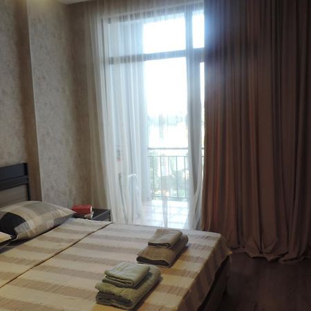 باتومي Tamara Apartment Takaishvili 3 المظهر الخارجي الصورة