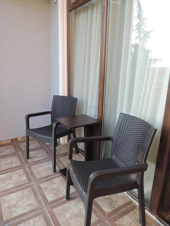 باتومي Tamara Apartment Takaishvili 3 المظهر الخارجي الصورة